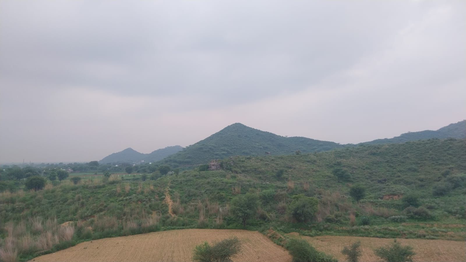 luxury farmhouse in Kotputli,Jaipur